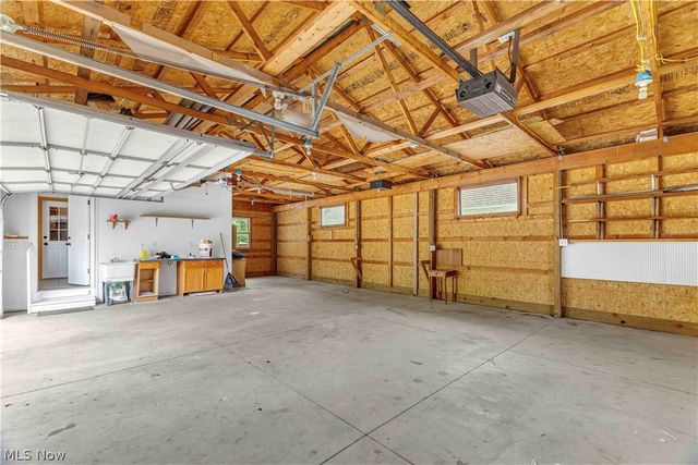 131 N Vine Street, Medina, OH 44256