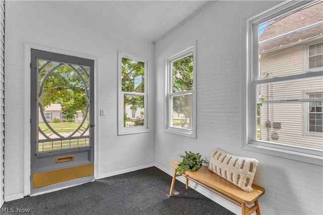 131 N Vine Street, Medina, OH 44256