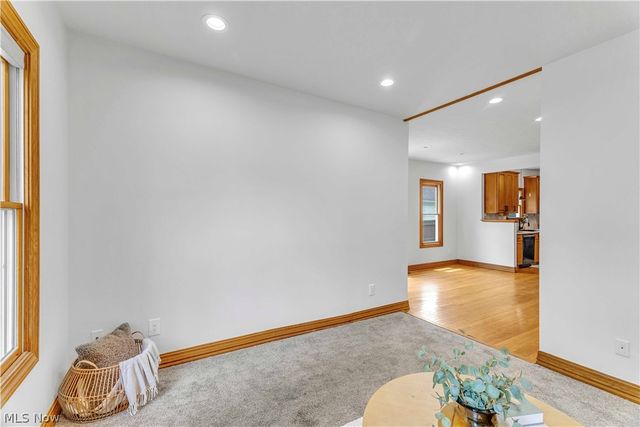 131 N Vine Street, Medina, OH 44256