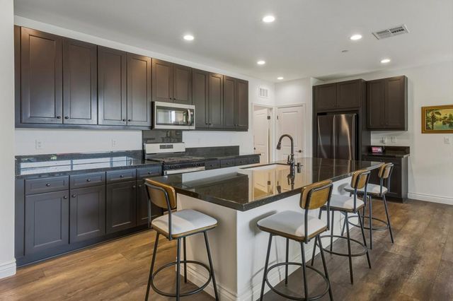 82375 Round Valley Drive, Indio, CA 92201