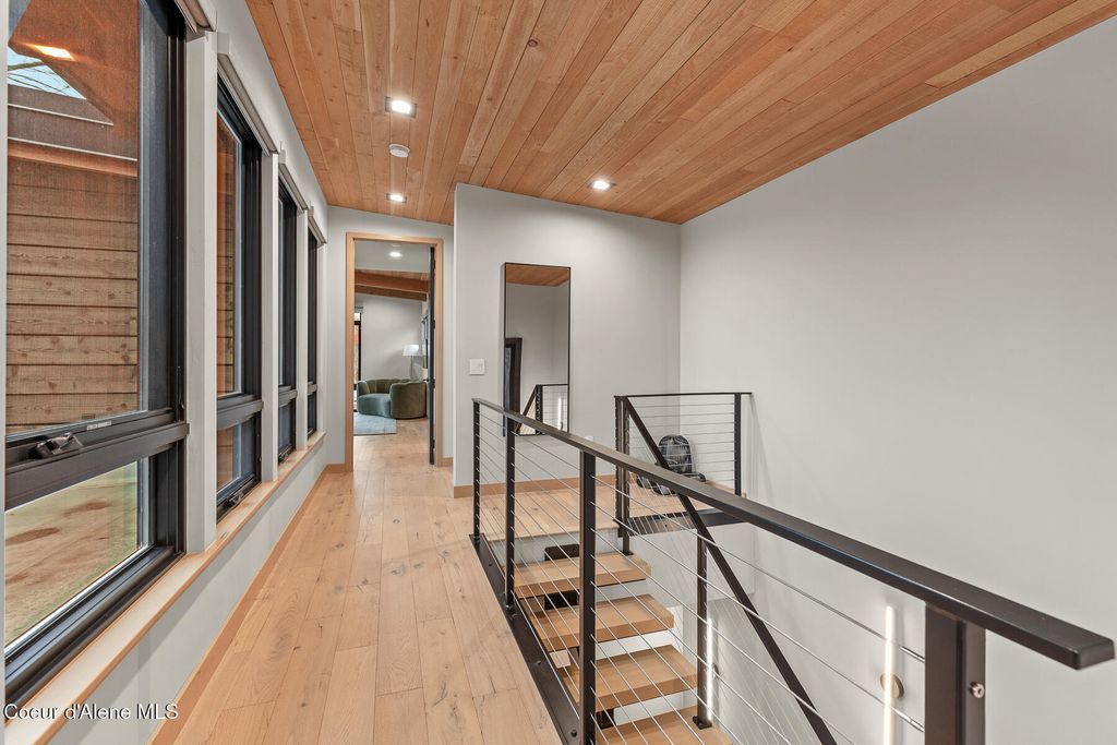 804 E LAKESIDE AVE, Coeur d'Alene, ID 83814 photo 37