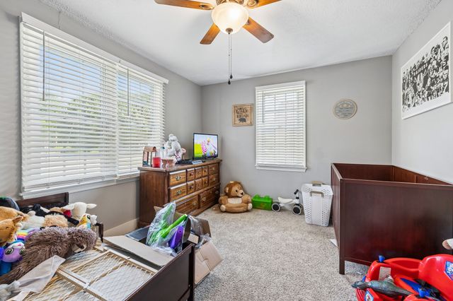 612 Fairview Ave, Lebanon, TN 37087