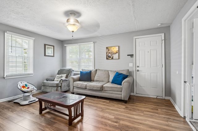 612 Fairview Ave, Lebanon, TN 37087