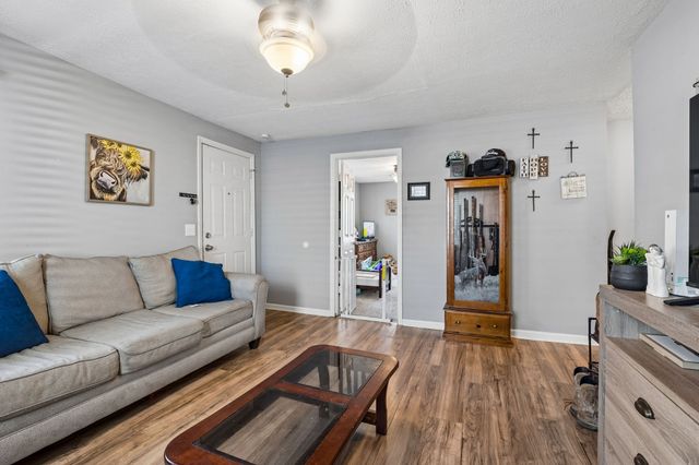 612 Fairview Ave, Lebanon, TN 37087