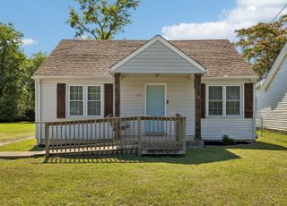 612 Fairview Ave, Lebanon, TN 37087