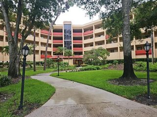 3076 EASTLAND BOULEVARD 210, Clearwater, FL 33761