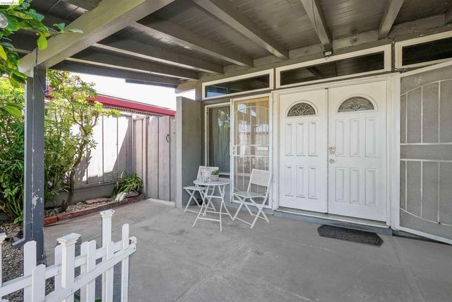 27488 Bahama Ave, Hayward, CA 94545
