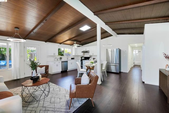 27488 Bahama Ave, Hayward, CA 94545