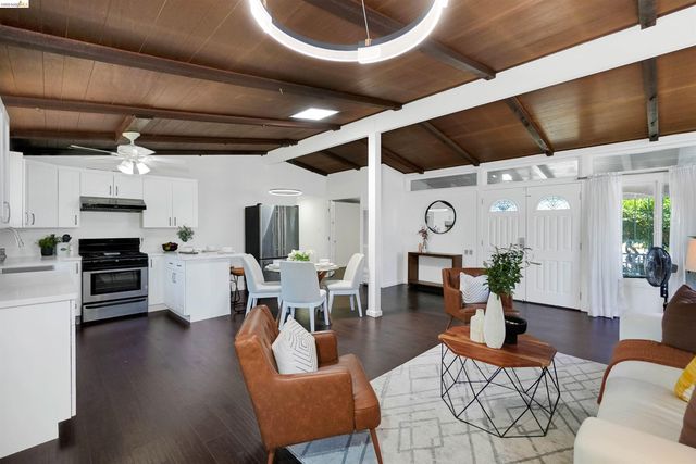 27488 Bahama Ave, Hayward, CA 94545