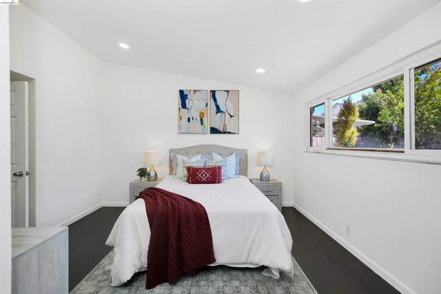 27488 Bahama Ave, Hayward, CA 94545