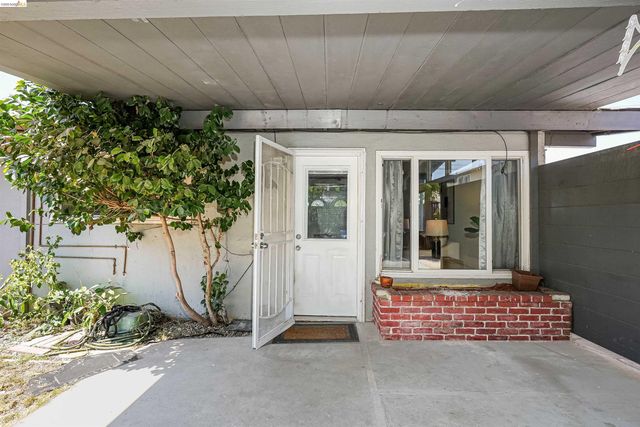 27488 Bahama Ave, Hayward, CA 94545