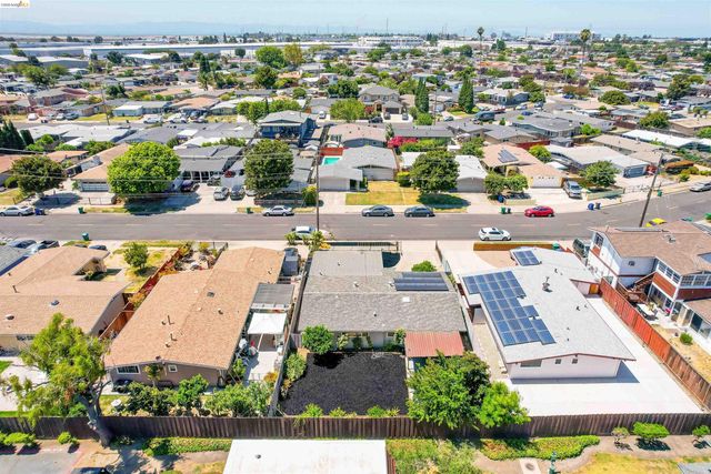 27488 Bahama Ave, Hayward, CA 94545