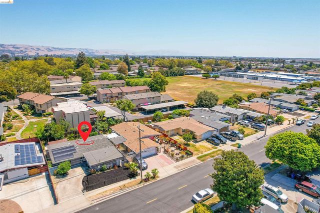 27488 Bahama Ave, Hayward, CA 94545
