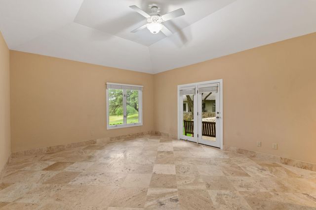1927 Clubhouse Hill DR 14, Spicewood, TX 78669