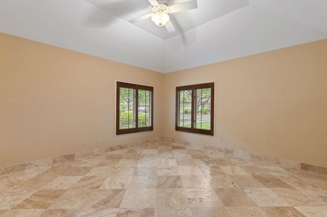 1927 Clubhouse Hill DR 14, Spicewood, TX 78669