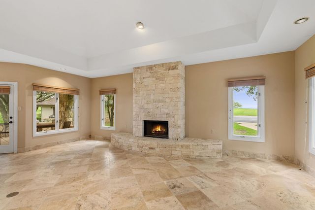 1927 Clubhouse Hill DR 14, Spicewood, TX 78669