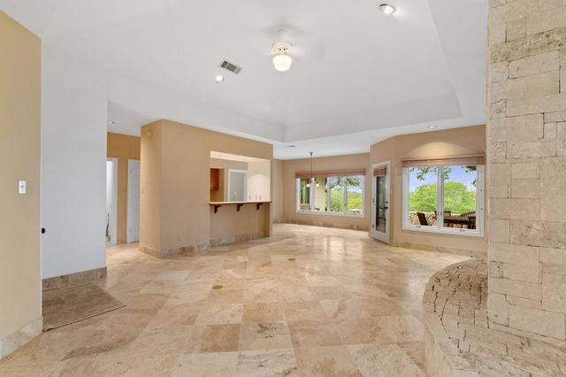 1927 Clubhouse Hill DR 14, Spicewood, TX 78669