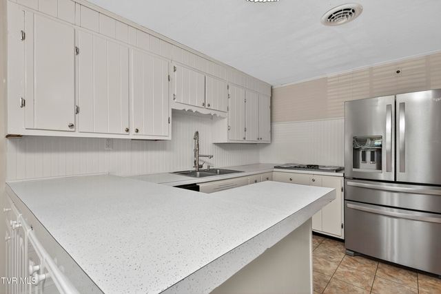 19260 Mercedes Drive, Abingdon, VA 24210