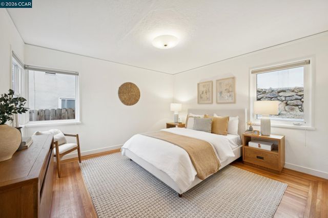 3927 Canon Ave, Oakland, CA 94602