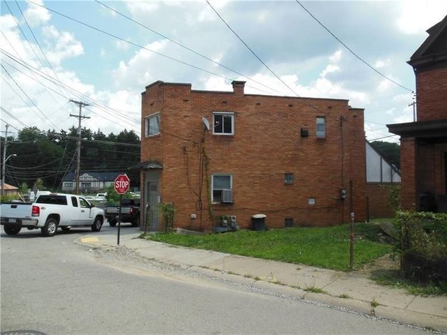 2501 Transport Street, Overbrook, PA 15234
