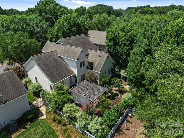 2608 Saintfield Place, Charlotte, NC 28270