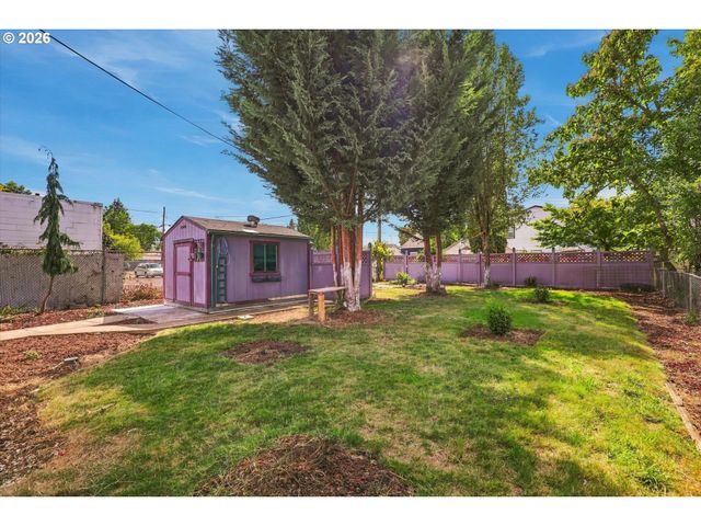 954 Ne NORWAY St, Salem, OR 97301