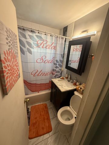 15205 Dorchester Avenue, Dolton, IL 60419