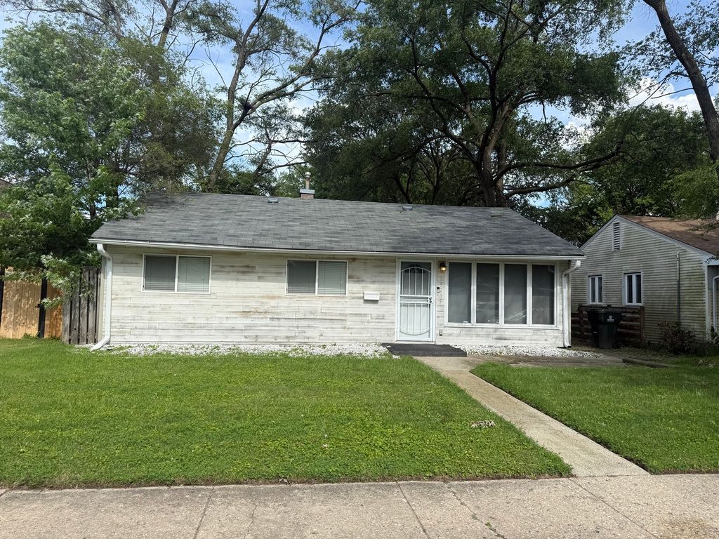 15205 Dorchester Avenue, Dolton, IL 60419