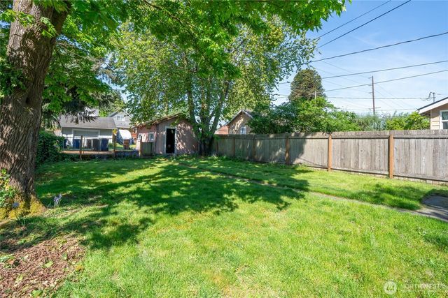 1914 S Cushman Avenue, Tacoma, WA 98405