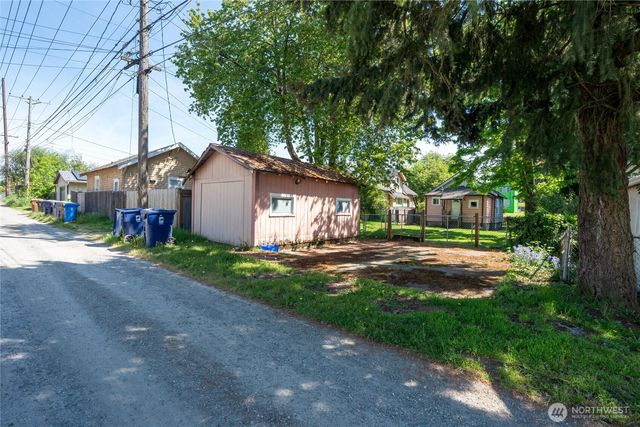 1914 S Cushman Avenue, Tacoma, WA 98405