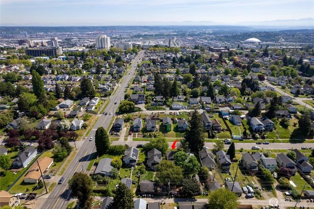 1914 S Cushman Avenue, Tacoma, WA 98405