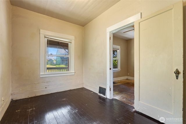 1914 S Cushman Avenue, Tacoma, WA 98405