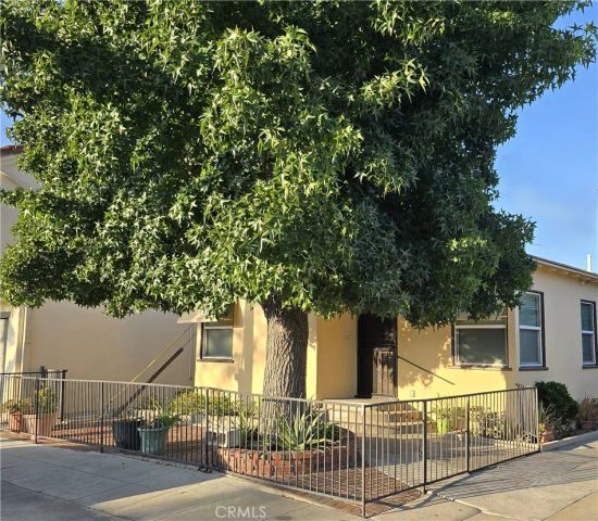 5724 California, Long Beach, CA 90805