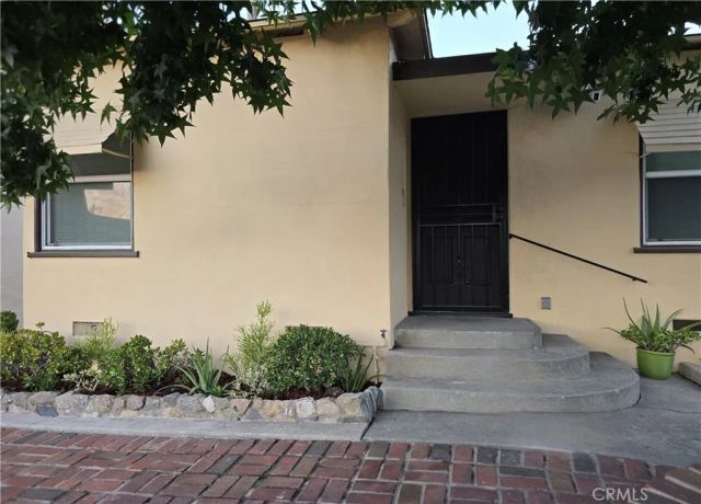 5724 California, Long Beach, CA 90805
