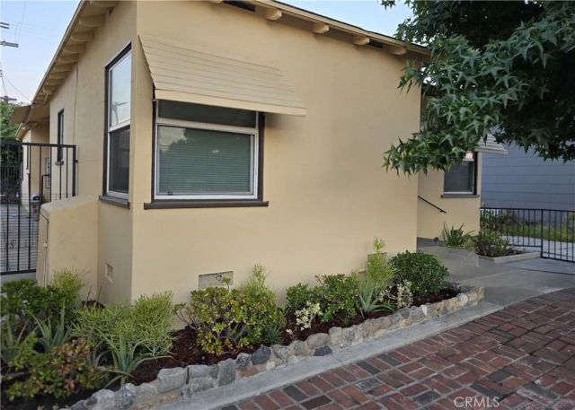 5724 California, Long Beach, CA 90805