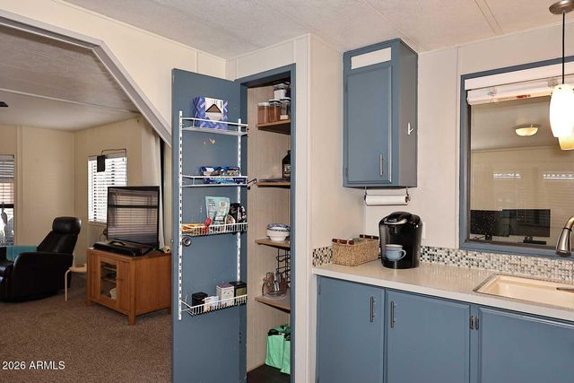 9302 E Broadway Road 076, Mesa, AZ 85208