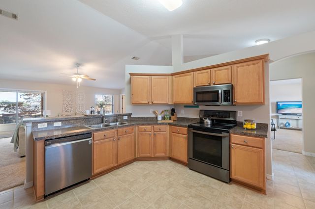 2406 Cumberland Way, Crestview, FL 32536