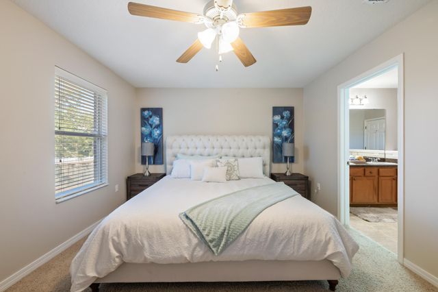 2406 Cumberland Way, Crestview, FL 32536