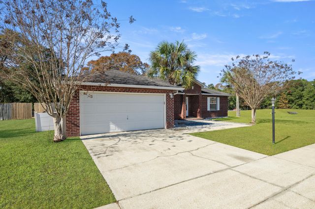 2406 Cumberland Way, Crestview, FL 32536