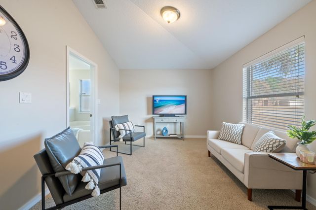 2406 Cumberland Way, Crestview, FL 32536