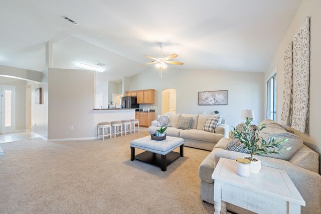 2406 Cumberland Way, Crestview, FL 32536