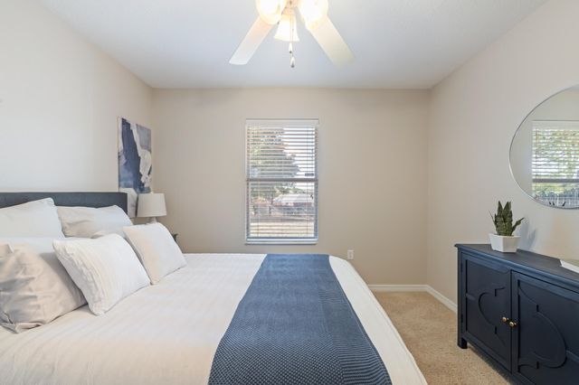 2406 Cumberland Way, Crestview, FL 32536