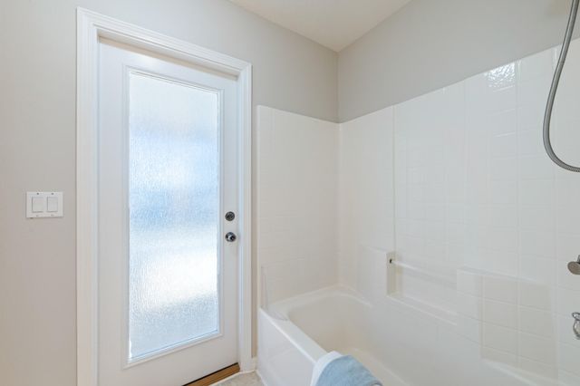 2406 Cumberland Way, Crestview, FL 32536