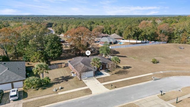 2406 Cumberland Way, Crestview, FL 32536