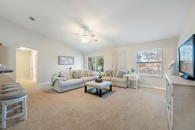 2406 Cumberland Way, Crestview, FL 32536