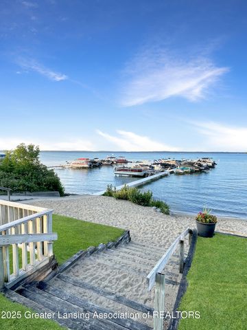 103 Norway Road, Roscommon, MI 48653