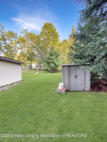 103 Norway Road, Roscommon, MI 48653