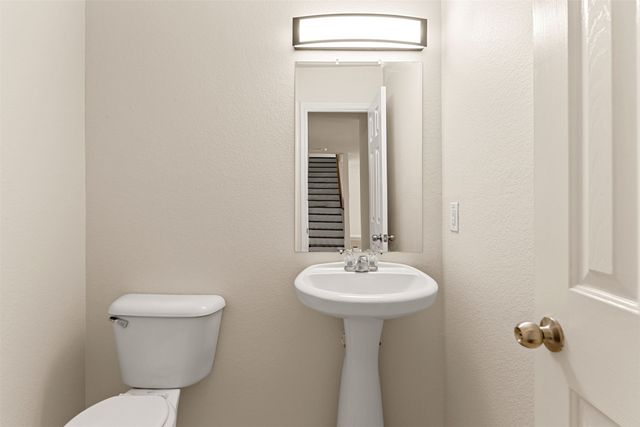 1416 Erin Drive, Burleson, TX 76028