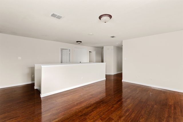 1416 Erin Drive, Burleson, TX 76028