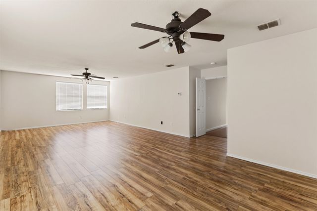 1416 Erin Drive, Burleson, TX 76028